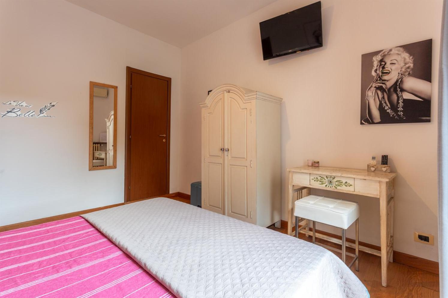 Maxi Paradiso - Guest House A Due Passi Dal Lago Trasimeno Torricella  Екстериор снимка