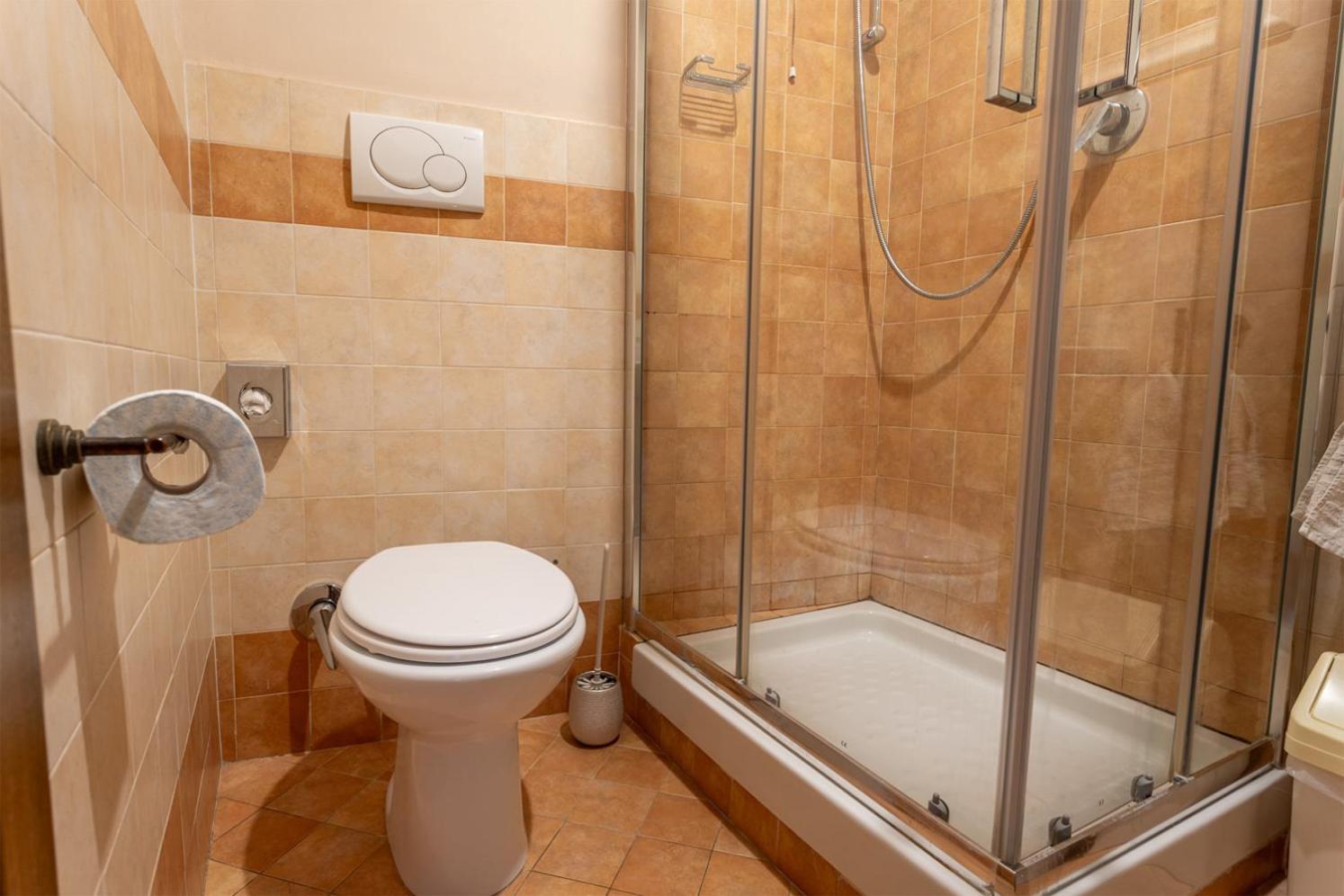 Maxi Paradiso - Guest House A Due Passi Dal Lago Trasimeno Torricella  Екстериор снимка